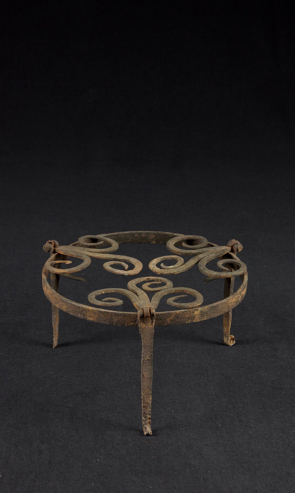 IRON TRIPOD