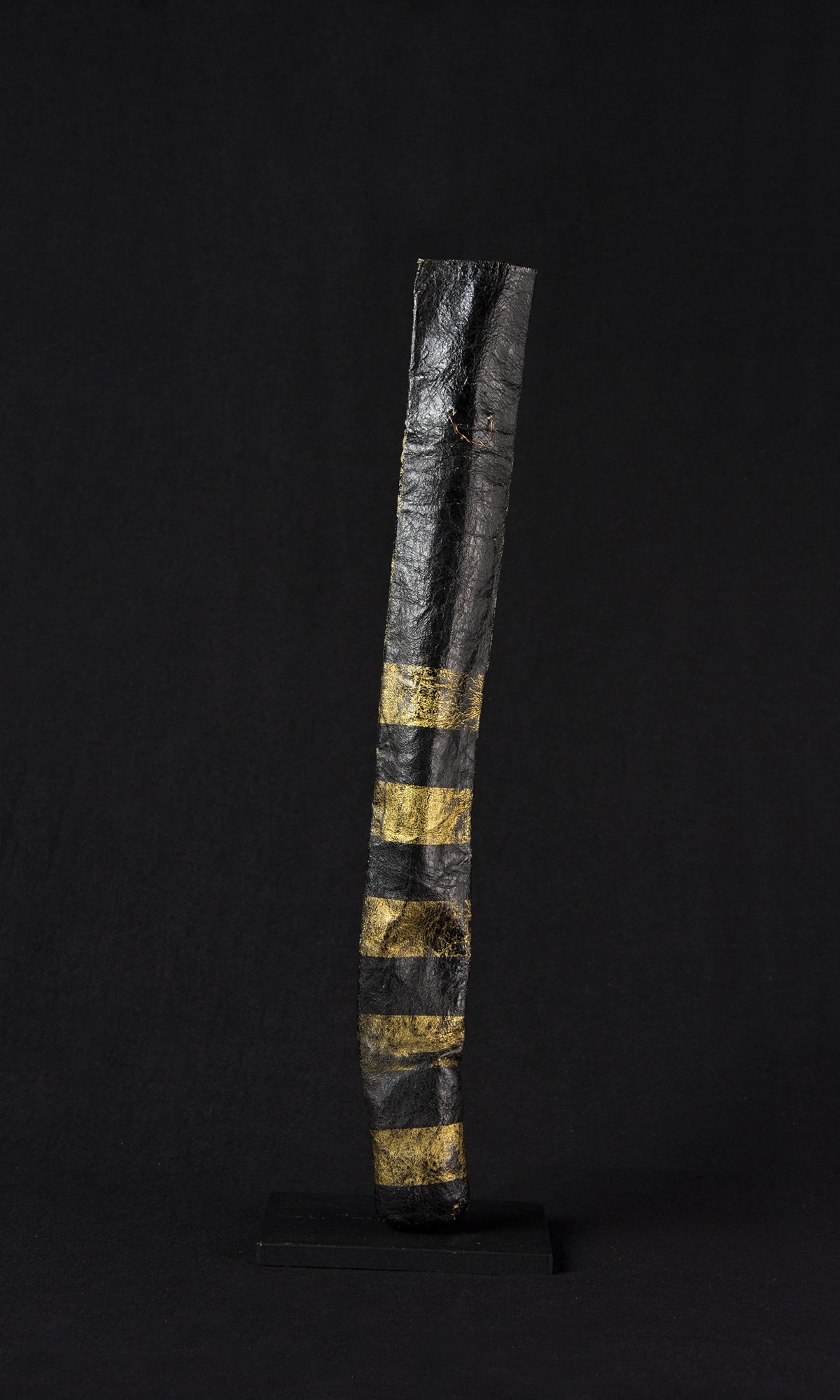 LEATHER SPEARHEAD COVER