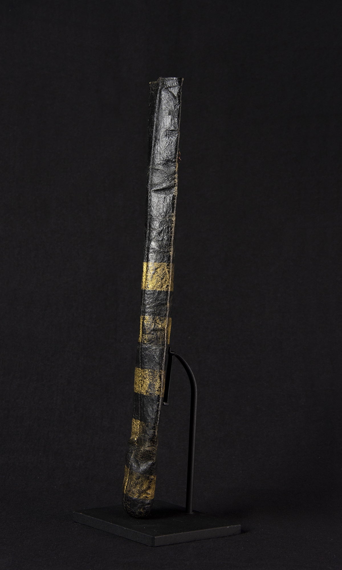LEATHER SPEARHEAD COVER