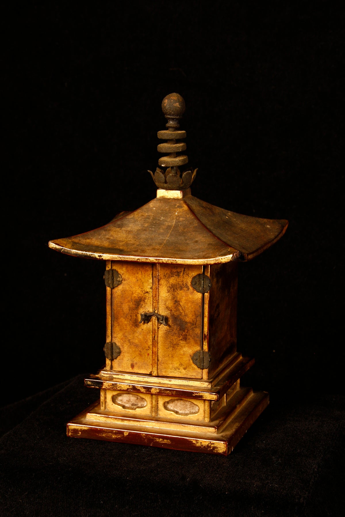 GILT SHRINE