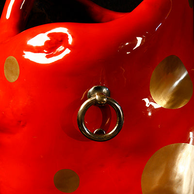 LACQUERED HIBACHI WITH POLKA DOTS