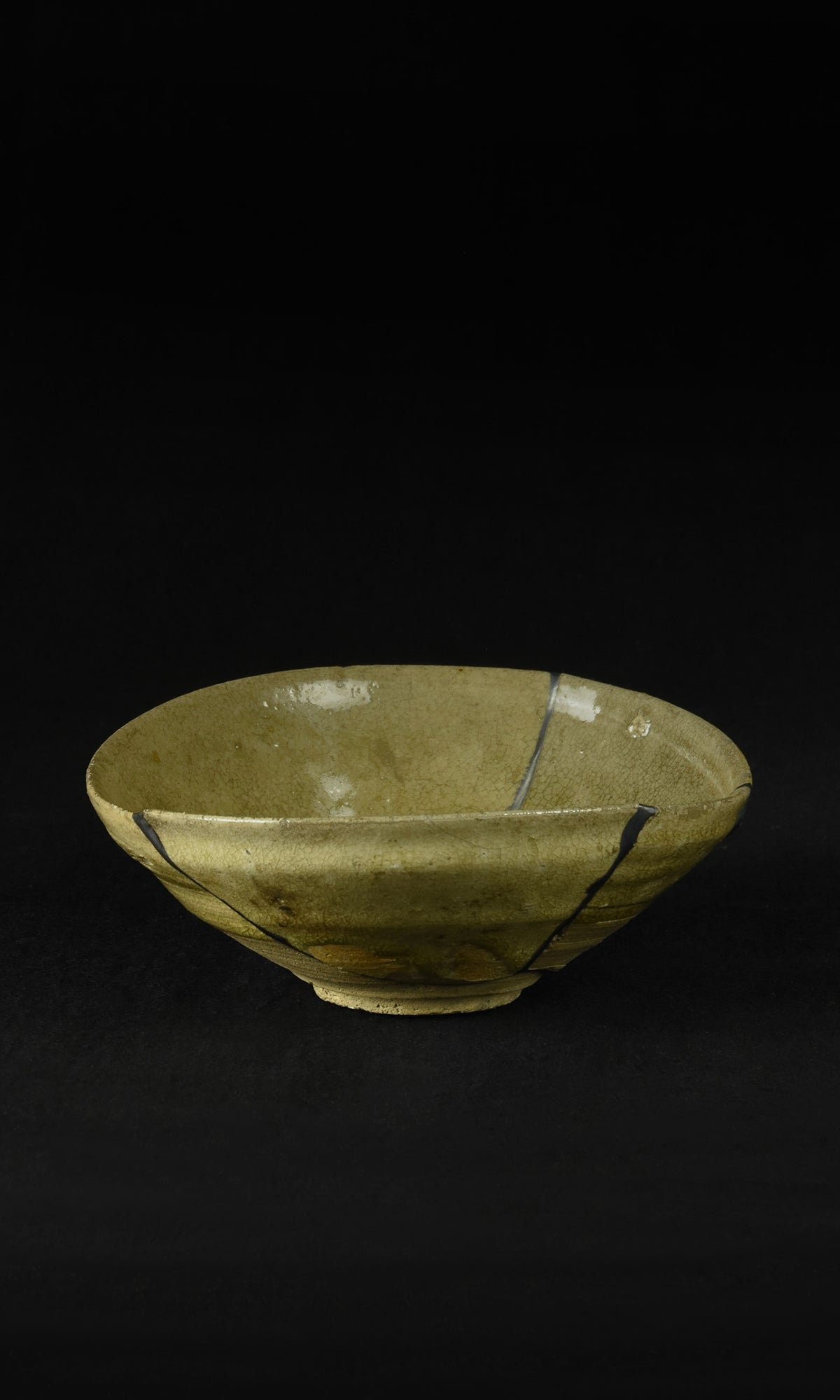 LACQUER REPAIRED BOWL