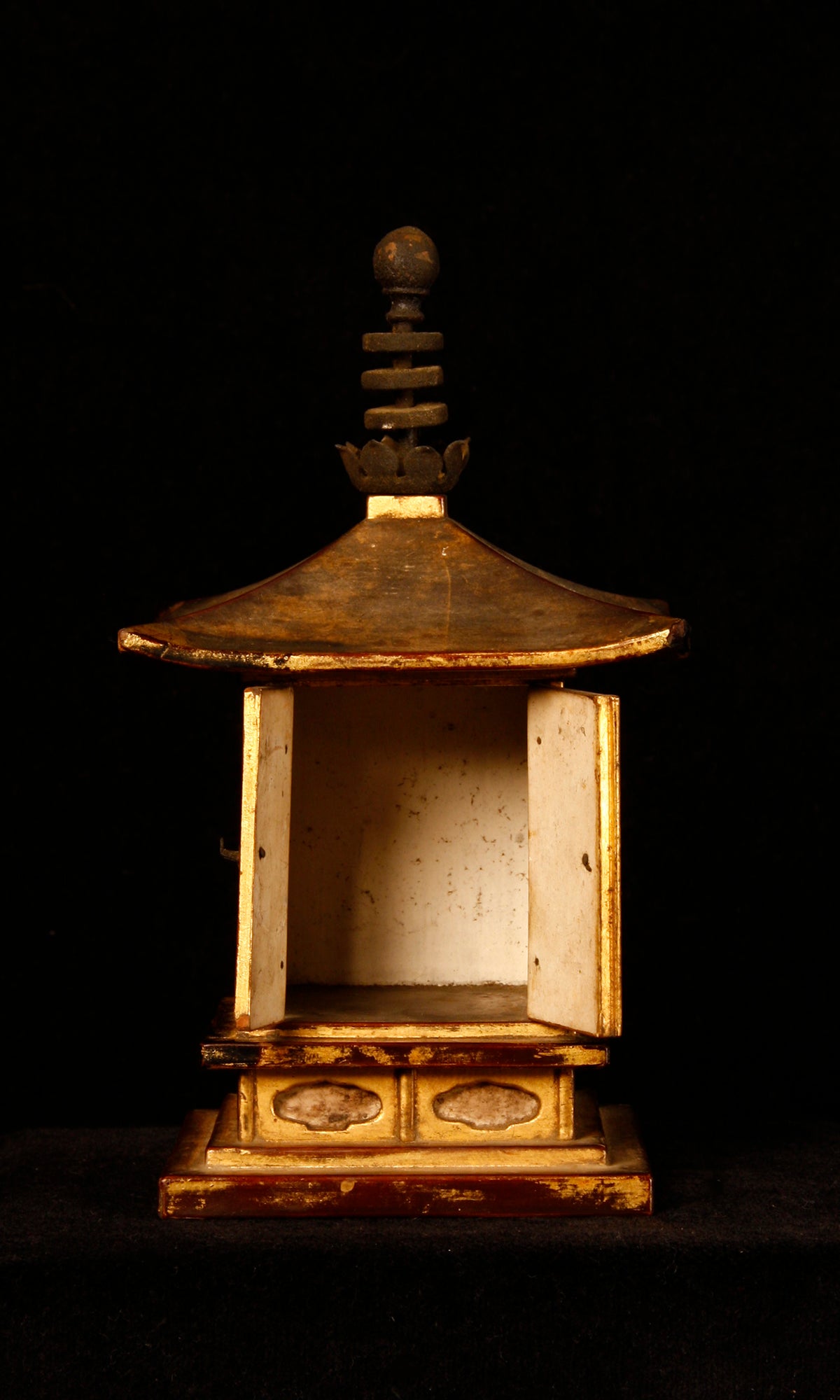 GILT SHRINE