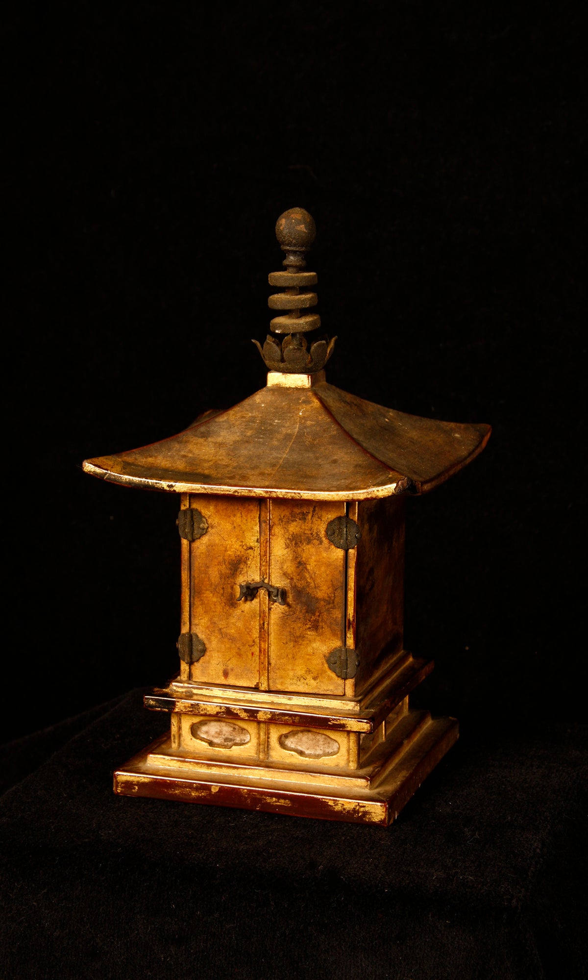 GILT SHRINE